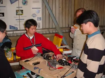 2001 FRC Build Season, photo frc-build-season_9408182883_o