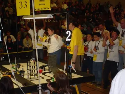 2001 FRC Build Season, photo frc-build-season_9408838993_o