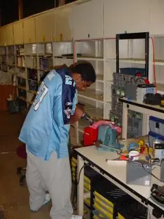 2001 FRC Build Season, photo frc-build-season_9409701153_o