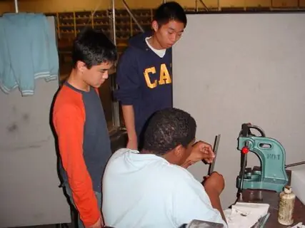 2001 FRC Build Season, photo frc-build-season_9409902709_o