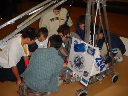 2001 FRC Build Season, photo frc-build-season_9409994289_o