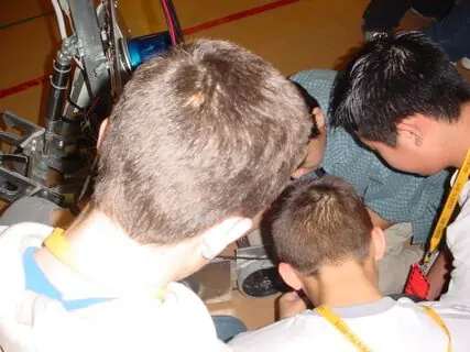 2001 FRC Build Season, photo frc-build-season_9410012735_o