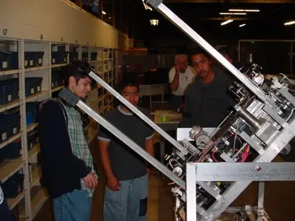 2001 FRC Build Season, photo frc-build-season_9410781884_o