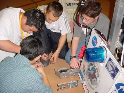 2001 FRC Build Season, photo frc-build-season_9411309988_o