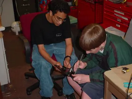 2002 FRC Build Season, photo frc-build-season_9409356437_o