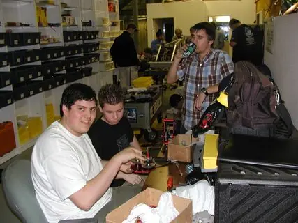 2004 FRC Build Season, photo frc-build-season_9408155375_o