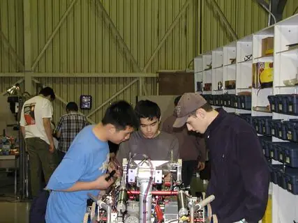 2004 FRC Build Season, photo frc-build-season_9411004762_o