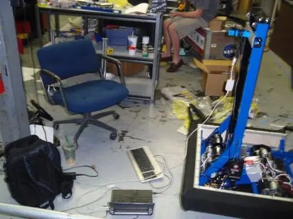 2008 FRC Build Season, photo frc-build-season_9407916067_o