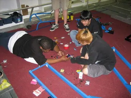 2007 FRC Build Season, photo frc-build-season_9407859199_o
