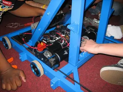 2007 FRC Build Season, photo frc-build-season_9410778942_o