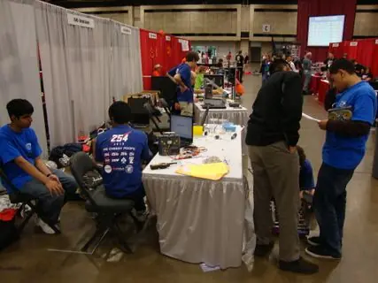 2010 VEX Championship, photo vex-championship_9414390440_o