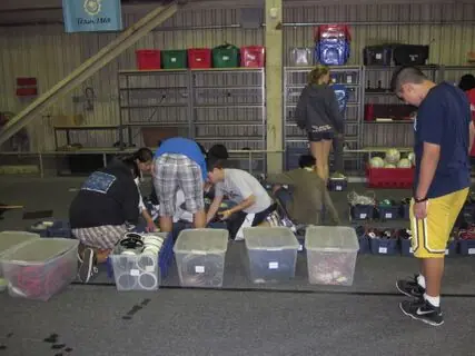 2011 Lab Cleanup, photo lab-cleanup_9407830759_o